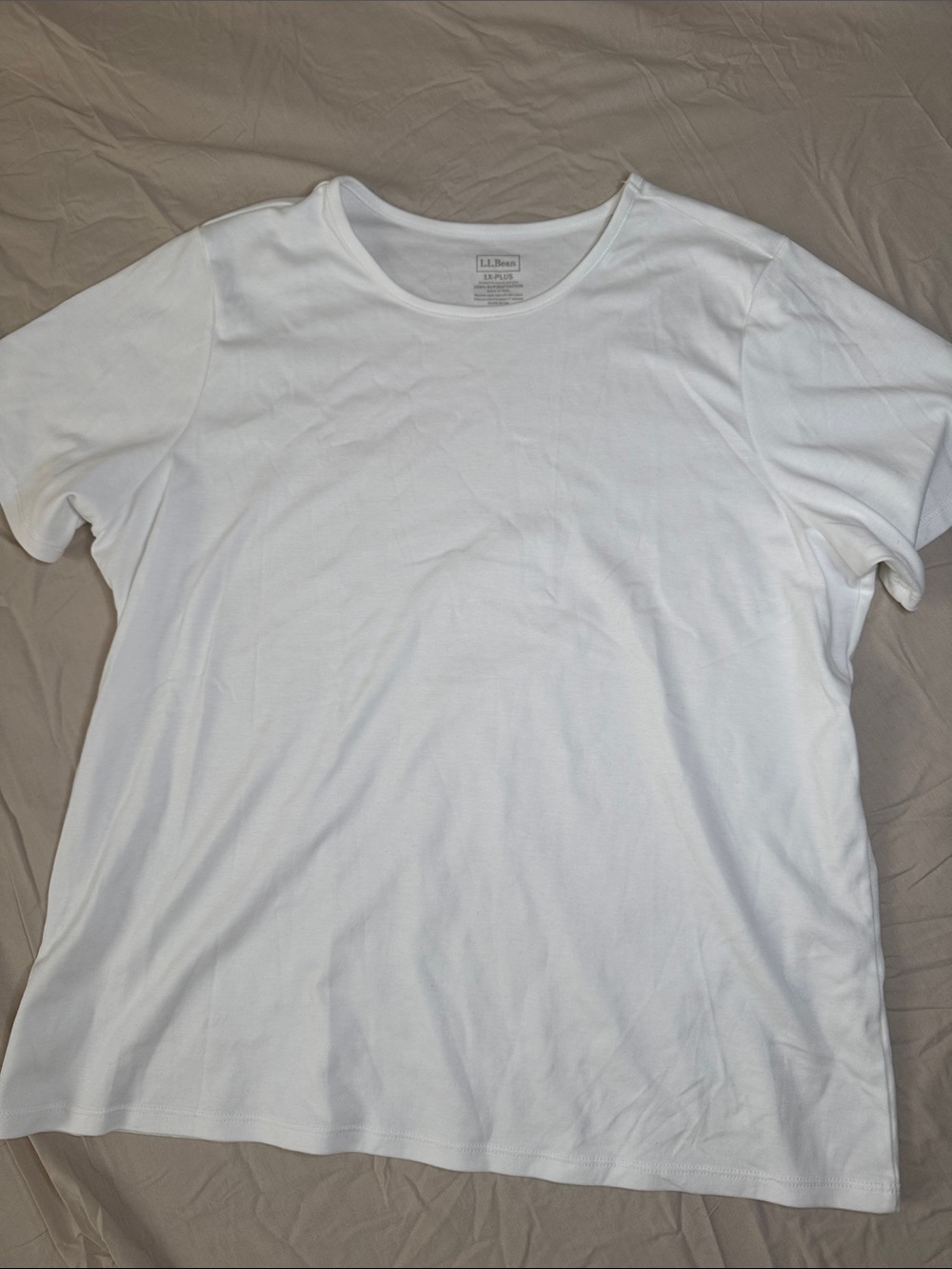 L.L. Bean White Short Sleeve Crewneck Tee
